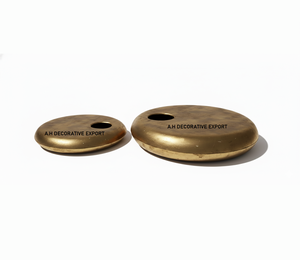 แจกันทรงก้อนกรวดโลหะสีทองโบราณสุดหรู - แจกันทรงดอกตูมสีทองเหลืองซาติน แจกันดอกไม้โลหะทันสมัยสำหรับงานแต่งงาน ภาชนะใส่ดอกไม้รักษ์โลกสำหรับตกแต่งโต๊ะ - Product Image 3