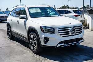 LISTO PARA ENVIAR: Mercedes-Benz GLB 250 FWD 2025, Seminuevo, Disponible para la Venta - Product Image 3