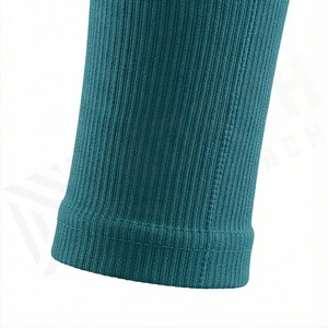 Conjunto de Leggings y Sujetador Deportivo Fácil de Usar, Tejido Elástico Activo, Ofrece Opciones de Color Personalizadas, Ajuste Estable, Ropa Deportiva para Gimnasio - Product Image 6