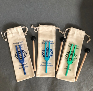 Coffret Cadeau de 3 Diapasons pour Réparation ADN 528 Hz, 639 Hz & 741 Hz, Guérison Sonore des Chakras Cœur, Gorge et Troisième Œil, Solfeggio - Product Image 1