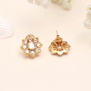 Pendientes de Loto Kundan Polki al por Mayor, Chapados en Oro de 22K, Joyería Nupcial India para Mujer, Regalo para Ella - Product Image 1