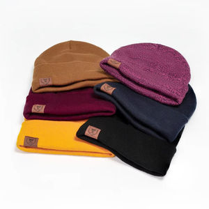 Bonnets d'hiver unisexes de haute qualité, personnalisés, en laine mélangée tricotée, respirants, imperméables, ajustables et tendance - Product Image 6