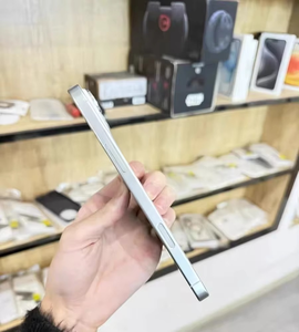 ปลดล็อคสมาร์ทโฟน 16 ซีรีส์ 108MP HD LTE 5G ความจุ 256GB/512GB/1TB ขายส่ง - Product Image 5
