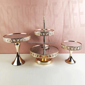 Soporte de postres de metal de exhibición de 3 niveles con bandeja de espejo para bodas, fiestas en casa de Azora Industries - Product Image 1