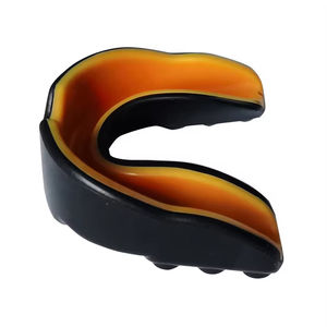 Protège-dents de boxe avec ajustement moulable pour un confort et une protection personnalisés, résistant aux chocs - Product Image 4