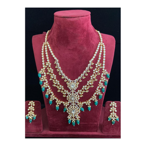 Conjunto de collar de varias capas Premium Kundan Polki con cuentas verdes, joyería nupcial para bodas y fiestas. - Product Image 2