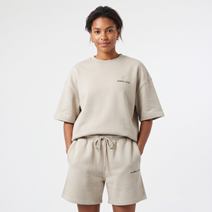 Ensemble de sport décontracté deux pièces pour femme 2026 : T-shirt et short, tenue d'été respirante à séchage rapide - Product Image 1