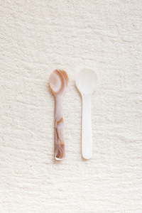 Cuchara de Servir de Resina Ecológica, Apta para Lavavajillas, Acabado Brillante de Lujo, Estilo Artístico, Clásica para Fiestas, Vajilla para el Hogar - Product Image 3