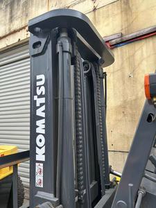 Carrello Elevatore <span class=keywords><strong>Komatsu</strong></span> FD80T Usato, <span class=keywords><strong>8</strong></span> Tonnellate, Diesel, Attrezzatura per Movimentazione Materiali Pesanti - Product Image 3