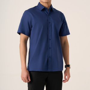 Chemise décontractée formelle à manches courtes pour homme, couleur unie, col rabattu, tissu popeline respirant, idéale pour l'été - Product Image 4