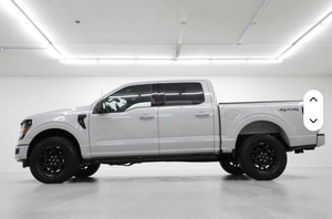 Pick-up pleine grandeur SK d'occasion 2024, édition XLT Crew Cab 4x4 - Product Image 1