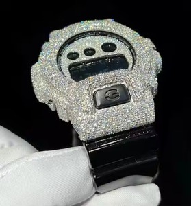 Montre numérique de luxe avec boîtier incrusté de diamants, bracelet carré en résine, unisexe, 41 mm, résistante à l'eau 20 m - Product Image 4