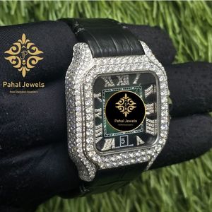 นาฬิกาข้อมือผู้ชาย Pahal Jewels หน้าปัดทรงสี่เหลี่ยมประดับเพชร สายหนัง ระบบควอตซ์ ดีไซน์หรูหรา แฟชั่น พร้อมฟังก์ชั่นวันที่ ขนาด 40 มม. ตัวเรือนสแตนเลสสตีล - Product Image 3
