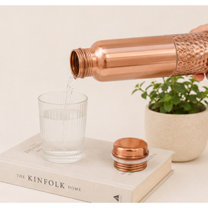 Bouteille d'eau en cuivre pur, design martelé, artisanale, ayurvédique, anti-fuite, pour yoga et gym, bon prix - Product Image 4