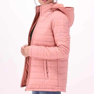 Chaqueta Acolchada de Invierno para Mujer, de Alta Calidad, Personalizada con su Logotipo, de Nailon Transpirable, con Capucha - Product Image 5