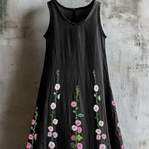 Elegante Vestido Negro sin Mangas de Lino con Delicado Bordado Floral, Tela de Lino Suave y Transpirable, Estilo Bohemio - Product Image 1