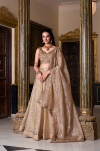 Conjunto de lehenga choli dorado para boda con lentejuelas y bordados, traje de dama de honor, dupatta de 5 metros con vuelo y cancan cosido, blusa nueva. - Product Image 6