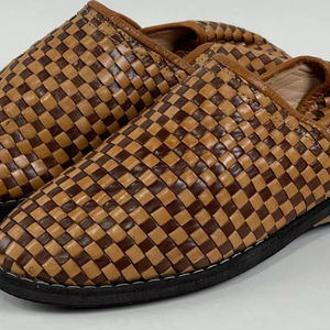 Babouches en cuir tissé à la main : pantoufles de style marocain - Product Image 1