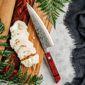 Couteau de cuisine artisanal en cuivre damasqué avec manche en bois artistique pour la préparation culinaire et la présentation des aliments - Product Image 3