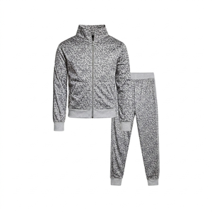 Chándal de Moda con Capucha y Estampado Invernal, 100% Algodón, Diseño Nuevo y Moderno, Ropa Casual Cómoda - Product Image 1