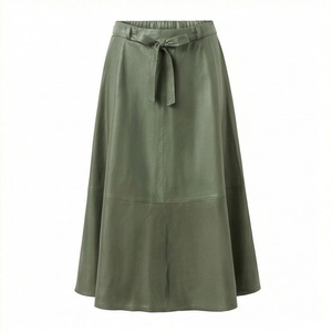 Jupe midi trapèze en cuir PU pour femme, taille élastique, avec nœud décoratif, couleur unie, style minimaliste, toutes saisons - Product Image 1