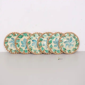 Mantel Individual de Estilo Bohemio para Verano, Tejido a Mano, de Ratán Colorido con Nácar, 10cm de Diámetro, Duradero - Product Image 1