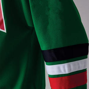 Maillot de football américain vintage rétro streetwear à manches longues, coupe oversize, en tissu uni, avec numéro personnalisé, style équipe - Product Image 5