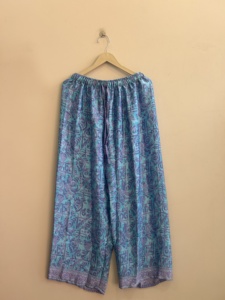 Pantalones Harem de Seda Estilo Gitano Indio, Pantalones de Yoga Cómodos, Pantalones de Pijama - Product Image 4
