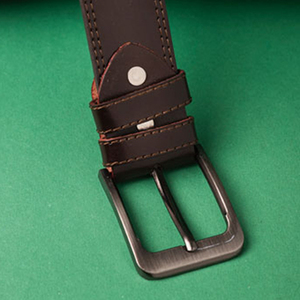 Ceintures en cuir véritable de luxe pour hommes, fabriquées en usine, ajustables, souples et décontractées avec boucle en acier, en provenance du Pakistan. - Product Image 6