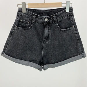 Shorts en jean taille haute pour femmes, design personnalisé, couleur unie, style décontracté et sexy pour la saison printanière, shorts légers délavés - Product Image 5