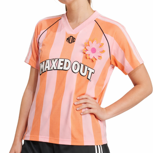 Maillot de football américain court à rayures et col en V pour femme, style streetwear Y2K, uniforme d'équipe personnalisé, fournisseur OEM de vêtements de sport, commandes en gros - Product Image 1