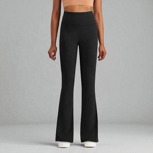 Ensemble de leggings et soutien-gorge de sport respirants pour femmes, fabriqués en usine, au-dessus du genou, sans couture, pour le yoga - Product Image 1