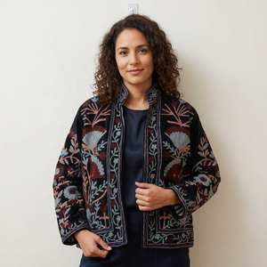 Chaqueta de Terciopelo Vintage Ecológica Bordada a Mano Estilo Suzani con Cuello Mandarín y Manga Larga, Reversible, Estilo Universitario, Diseño Jardín de Medianoche - Product Image 1