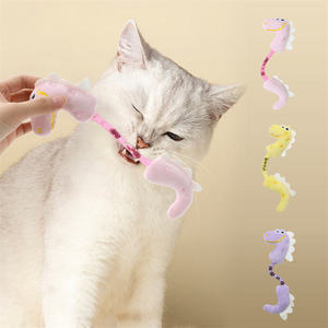 Kinghon Nuevo Juguete Masticable de Peluche para Mascotas, Estilo Dibujos Animados, Pequeño Dinosaurio con Resorte Incorporado para Limpieza Dental de Gatos - Product Image 1