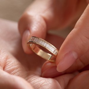 Wholesale 3x1.5mm Baguette Cut Lab Grown Diamond 14K Yellow <b>Gold</b> <b>Ring</b> Luxury Channel <b>Set</b> Half Eternity Wedding Band for Women - Product Image 1