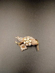 brooch in polki stone with <b>gold</b> plated and bird shape for Indian wedding handmade brooch for men American Diamond brooch for men - Product Image 1
