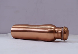 Modern 500ml Copper Water Bottle Easy Grip Metal Lid Direct Drinking <b>Thermal</b> Feature Matt Polish Finish Customizable Back School - Product Image 3