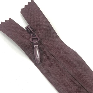 Prêt à expédier, personnalisé #   5 #   Fermeture éclair invisible en nylon à dents fermées avec bande en tissu - Product Image 1