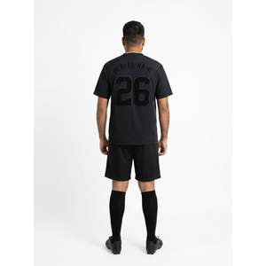 เสื้อฟุตบอลสีดำแบบมินิมอลลิสต์ รุ่น Dri-Fit Pro ผ้าตาข่ายเนื้อแมตต์ 160GSM แบบกำหนดเอง พร้อมชื่อทีม ชุดฟุตบอลชาย ผู้ผลิต OEM - Product Image 2