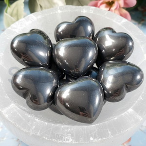 Piedra Preciosa de Hematita en Forma de Corazón para Alivio del Estrés y Protección, Cristal Natural Pulido para Decoración de Escritorio, Meditación y Sanación - Product Image 4