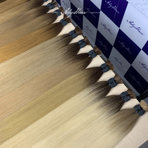 Perruque Kinky Lisse Premium 100% Cheveux Humains Vietnamiens en Gros Livraison Rapide Prix Usine Vietnamienne Argentée Clip-in Kératine - Product Image 1