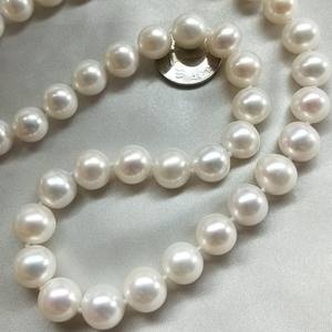 Collier de perles d'eau douce rondes blanches de qualité AAAA 10-11 mm, vente en gros du fabricant, cadeau idéal pour les mères avec boîte cadeau - Product Image 2