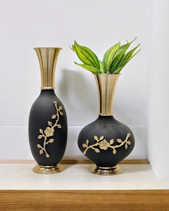 Jarrones de Mesa Modernos de Hierro con Diseño de Unicornio, Resistentes al Óxido, Accesorios Decorativos de Lujo para el Hogar - Product Image 4