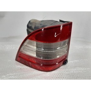 Luz Trasera Izquierda Usada Clase M A1638200364 - Product Image 1
