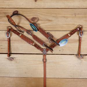 Ensemble de têtière et de collier de poitrine en cuir de style western pour cheval, têtière à une oreille et collier de poitrine assortis, ensemble de harnais de couleur coordonnée pour cheval - Product Image 1