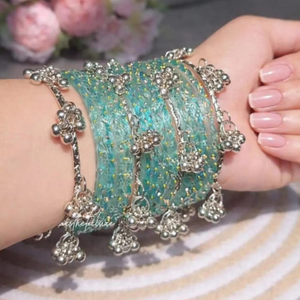 Bracelets joncs modernes en verre plaqué argent pour femmes – Élégants, tendance, empilables, écologiques, accessoires de mariage pour poignet - Product Image 1