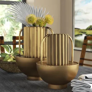 Jarrón de Flores de Hierro con Baño de Oro de Primera Calidad, Diseño Costero, Decoración de Mesa Ecológica y de Lujo para el Hogar, para Navidad, Zahid Exports - Product Image 4