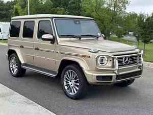 Mercedes-Benz G 550 SUV 2024 d'occasion, intérieur gauche, caméra arrière hydraulique, sièges en cuir, turbo hybride électrique - Product Image 5