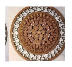 Plateau en bois artisanal de qualité supérieure pour servir des dattes, avec incrustation de coquillages complexes, décoration de table de luxe pour le Ramadan - Product Image 6