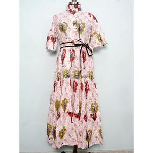 Vestido Maxi Casual Elegante al por Mayor para Mujer, de Algodón con Estampado Floral, Transpirable, para Uso Diario, Cuello en V, Manga Casquillo, Ajuste Holgado, Natural - Product Image 3